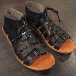Black leather Hinge sandals - size 8